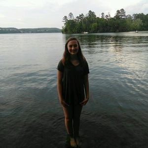 Meet your Posher, Madison